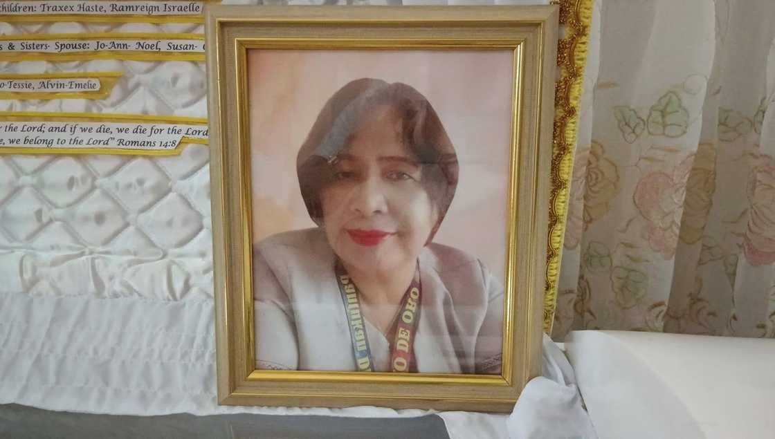 Guró, pumanaw umano dahil sa stress: Principal, pinatawag ng DepEd Davao de Oro (Pilipinas Today BisMin | Facebook) Guró, pumanaw umano dahil sa stress: Principal, pinatawag ng DepEd Davao de Oro (Pilipinas Today BisMin | Facebook)