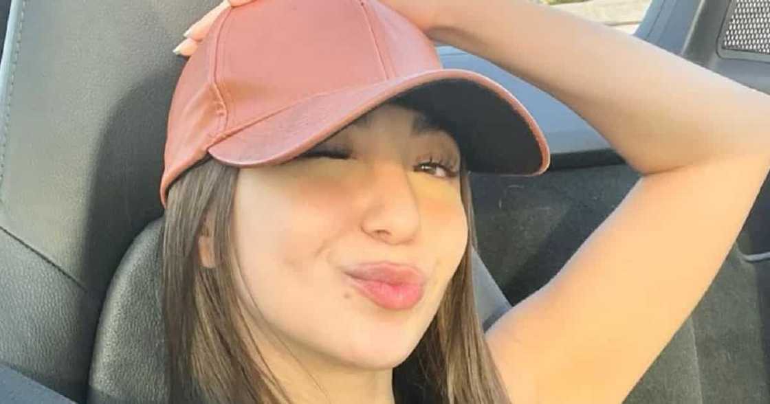 Donnalyn Bartolome (@donna) Donnalyn Bartolome (@donna)