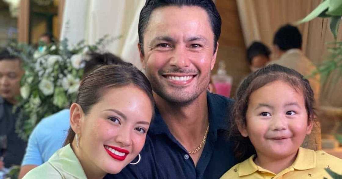 Ellen Adarna, nawindang sa ginagawang video ng asawang si Derek Ramsay at anak na si Elias Modesto