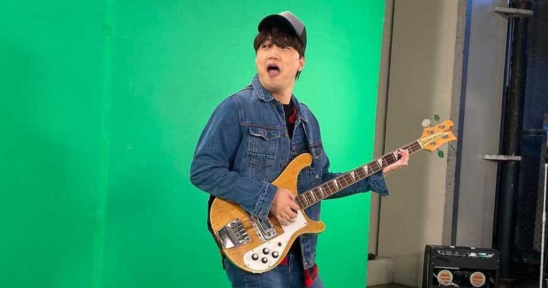 Ryan Bang, ‘di maiwasang matawag na ‘bobo’ ang sarili pagkatapos mabiktima ng prank ni Vice Ganda Ryan Bang, ‘di maiwasang matawag na ‘bobo’ ang sarili pagkatapos mabiktima ng prank ni Vice Ganda