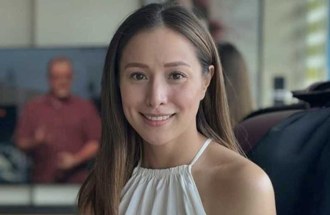 Cristine Reyes, inamin ang totoong nangyari sa iconic fight scene nila ni Isabelle Daza Cristine Reyes, inamin ang totoong nangyari sa iconic fight scene nila ni Isabelle Daza