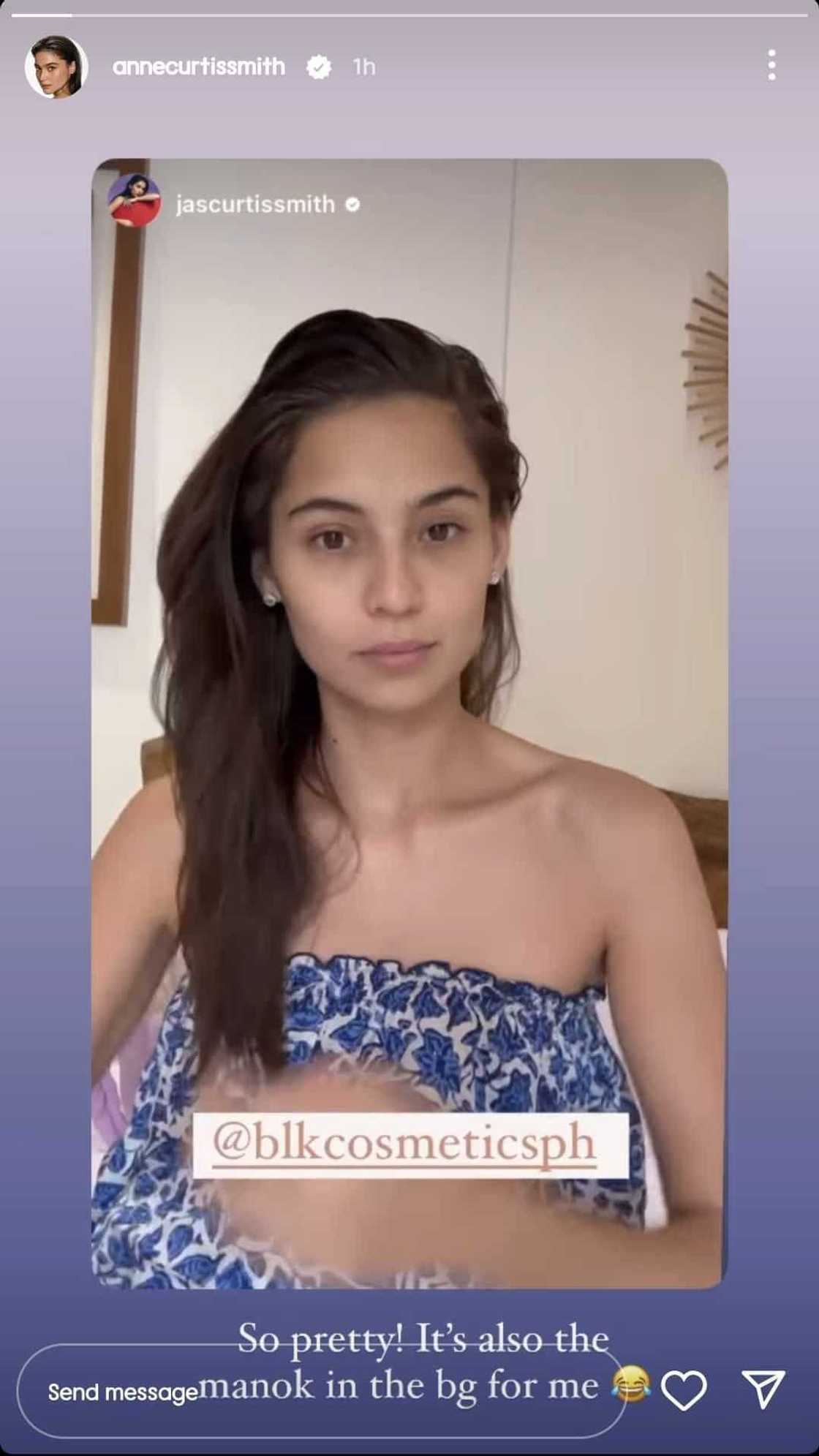 Anne Curtis, naaliw sa makeup video ni Jasmine Curtis: "The manok in the BG" Anne Curtis, naaliw sa makeup video ni Jasmine Curtis: "The manok in the BG"