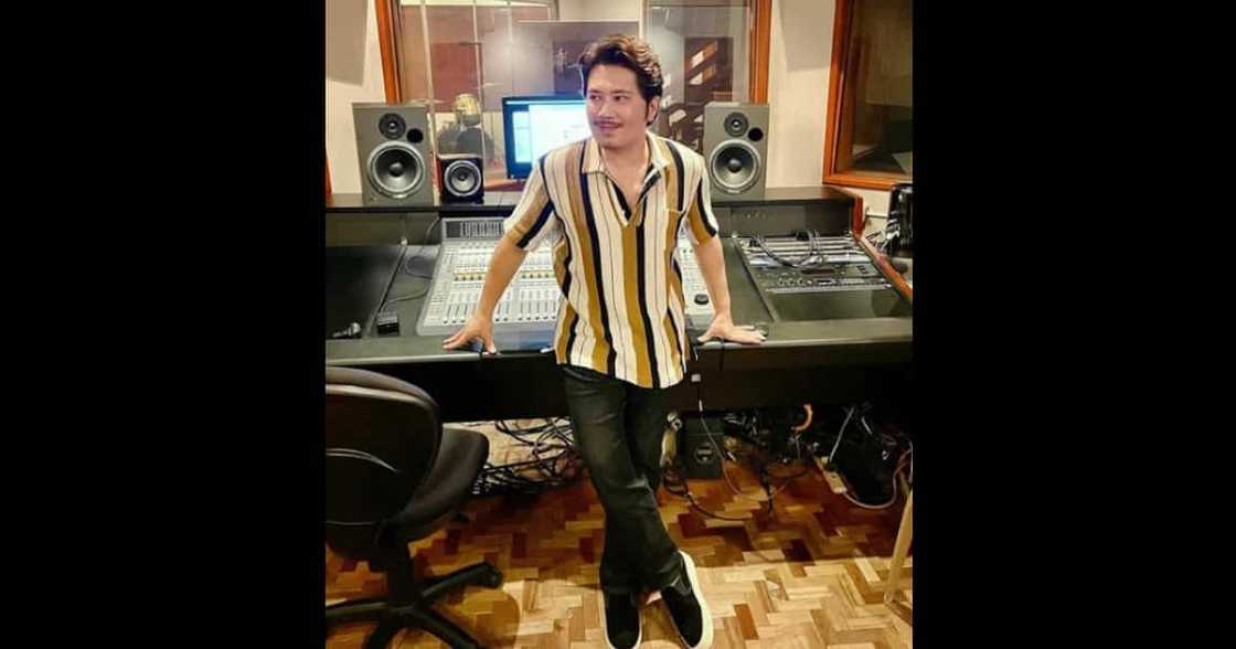 Janno Gibbs' daughters back him up online; slams Kitkat Janno Gibbs' daughters back him up online; slams Kitkat