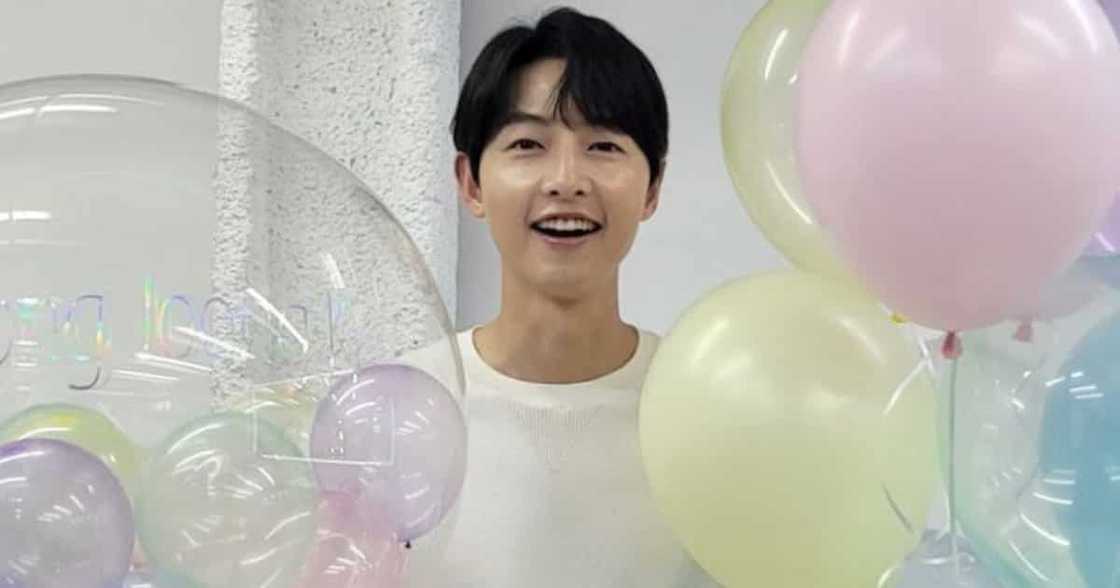 Song Joong-ki, wife Katy Louise Saunders welcome 2nd baby Song Joong-ki, wife Katy Louise Saunders welcome 2nd baby