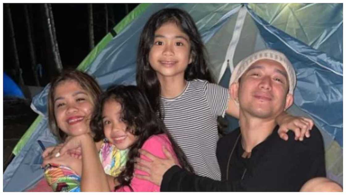 Ogie D, nakausap mismo si Melai: "Hindi sila naghiwalay ni Jason" Ogie D, nakausap mismo si Melai: "Hindi sila naghiwalay ni Jason"