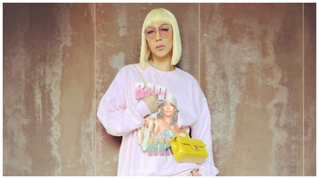 Vice Ganda, masayang nabanggit ang pagbabalik umano ng isang Kapamilya sa It's Showtime Vice Ganda, masayang nabanggit ang pagbabalik umano ng isang Kapamilya sa It's Showtime