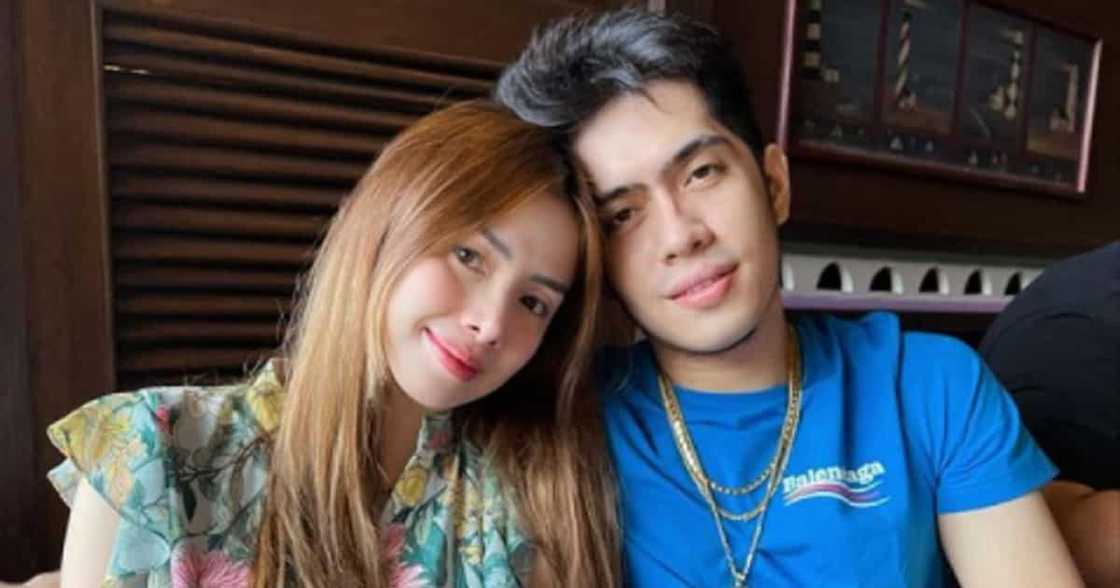 Makagwapo, pinalayas ang fiancée sa bahay niya pero prank lang pala Makagwapo, pinalayas ang fiancée sa bahay niya pero prank lang pala