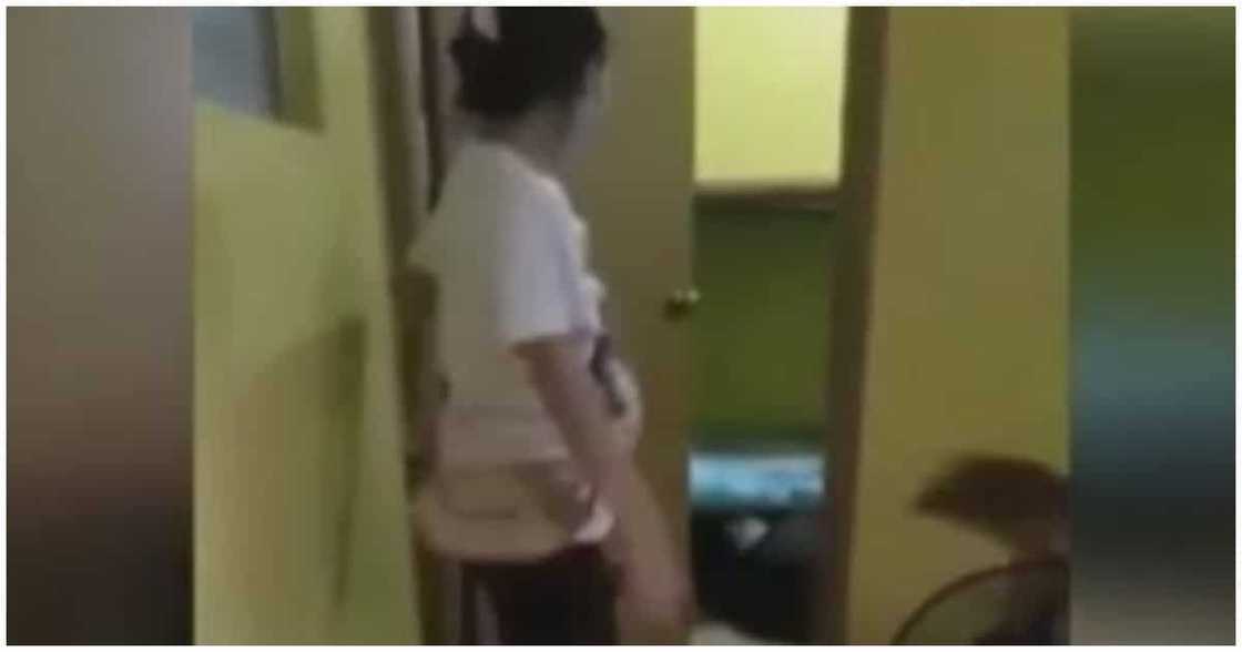 Yari ka! Misis na buntis, huli si mister sa ilalim ng kama ni kabit Yari ka! Misis na buntis, huli si mister sa ilalim ng kama ni kabit