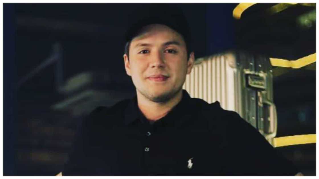 Mama Loi, idinetalye ang umano'y eksena ni Direk Paul Soriano sa presscon kay Vanessa Hudgens Mama Loi, idinetalye ang umano'y eksena ni Direk Paul Soriano sa presscon kay Vanessa Hudgens