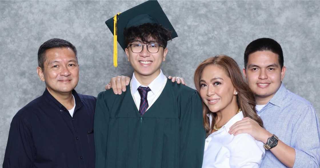 Karen Davila, proud sa achievement ng anak: “Today, my heart walks across a stage” (@iamkarendavila) Karen Davila, proud sa achievement ng anak: “Today, my heart walks across a stage” (@iamkarendavila)