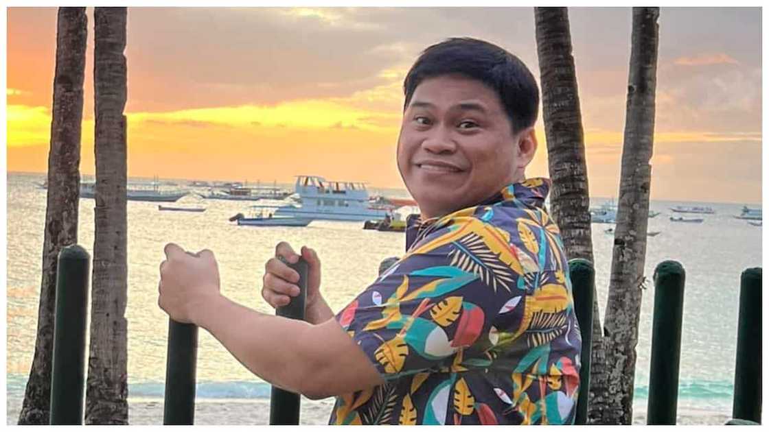 Ogie Diaz, babatiin si Liza sakaling makita niya ito sa USA: "Anak-anakan natin 'yan" Ogie Diaz, babatiin si Liza sakaling makita niya ito sa USA: "Anak-anakan natin 'yan"