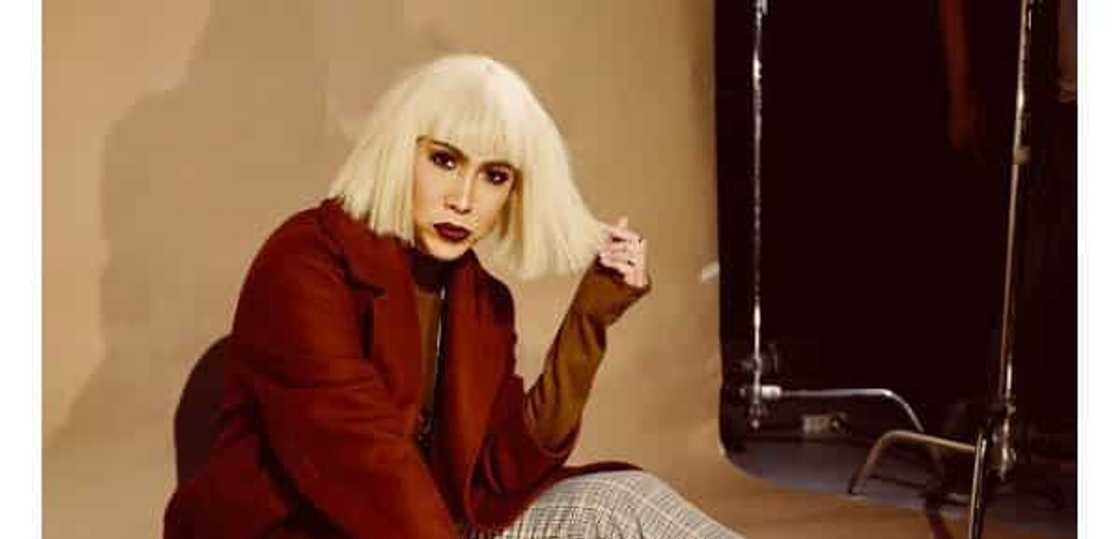 Vice Ganda, hinamon ng English only challenge si Ion Perez