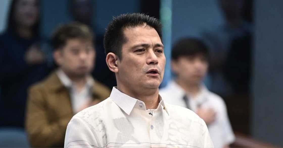 Robin Padilla, may matinding pakiusap sa publiko sa gitna ng maayos niyang buhay Robin Padilla, may matinding pakiusap sa publiko sa gitna ng maayos niyang buhay