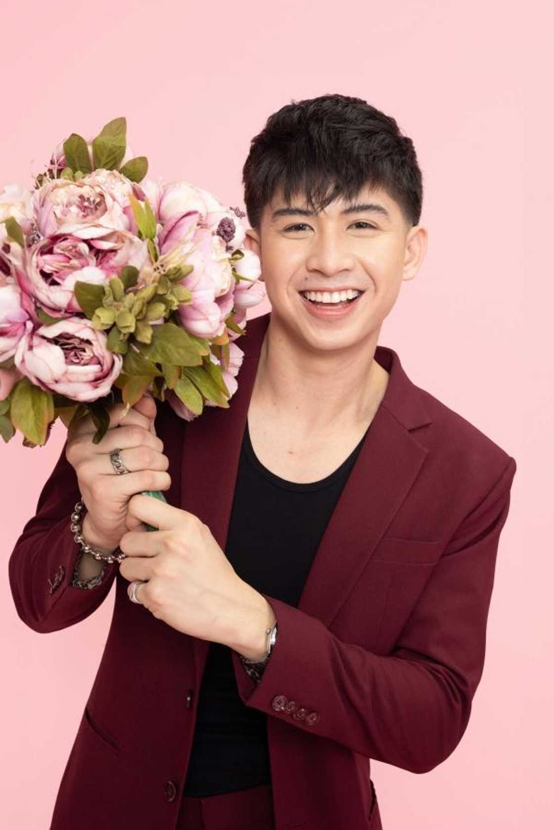 GMA Entertainment GMA Entertainment