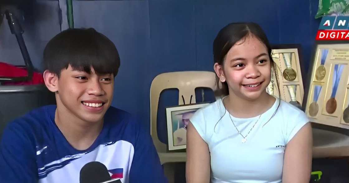 Mga kapatid ni Caloy Yulo, sobrang proud sa kanilang kuya; na-inspire na napi-pressure din Mga kapatid ni Caloy Yulo, sobrang proud sa kanilang kuya; na-inspire na napi-pressure din
