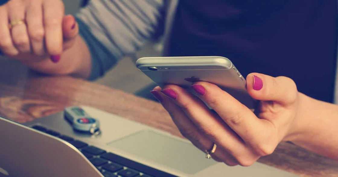 19-anyos na pinaghahanap ng ina sa Cebu, natagpuan; nasa jowa lang pala 19-anyos na pinaghahanap ng ina sa Cebu, natagpuan; nasa jowa lang pala