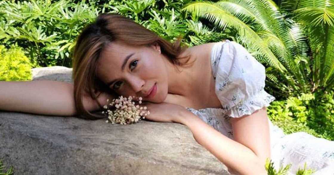 Julia Montes rewards herself with a very simple gift after bagging Mara Clara role Julia Montes rewards herself with a very simple gift after bagging Mara Clara role