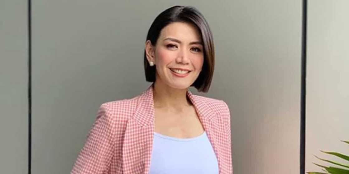 Pinoy pride! Former GMA reporter Rhea Santos is now a news anchor abroad Pinoy pride! Former GMA reporter Rhea Santos is now a news anchor abroad
