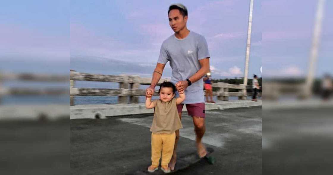 Daddy Philmar and Lilo's surf-training video goes viral Daddy Philmar and Lilo's surf-training video goes viral
