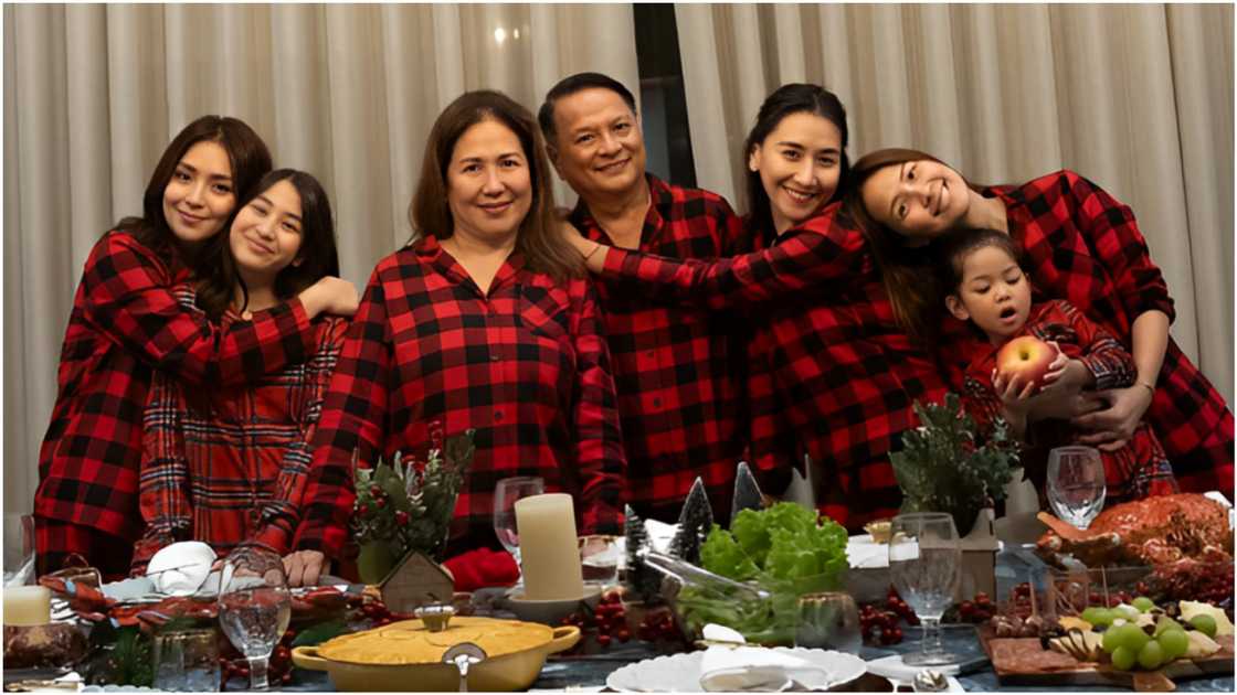 Kathryn, masayang ibinahagi ang Christmas celebration kasama ang kanyang pamilya