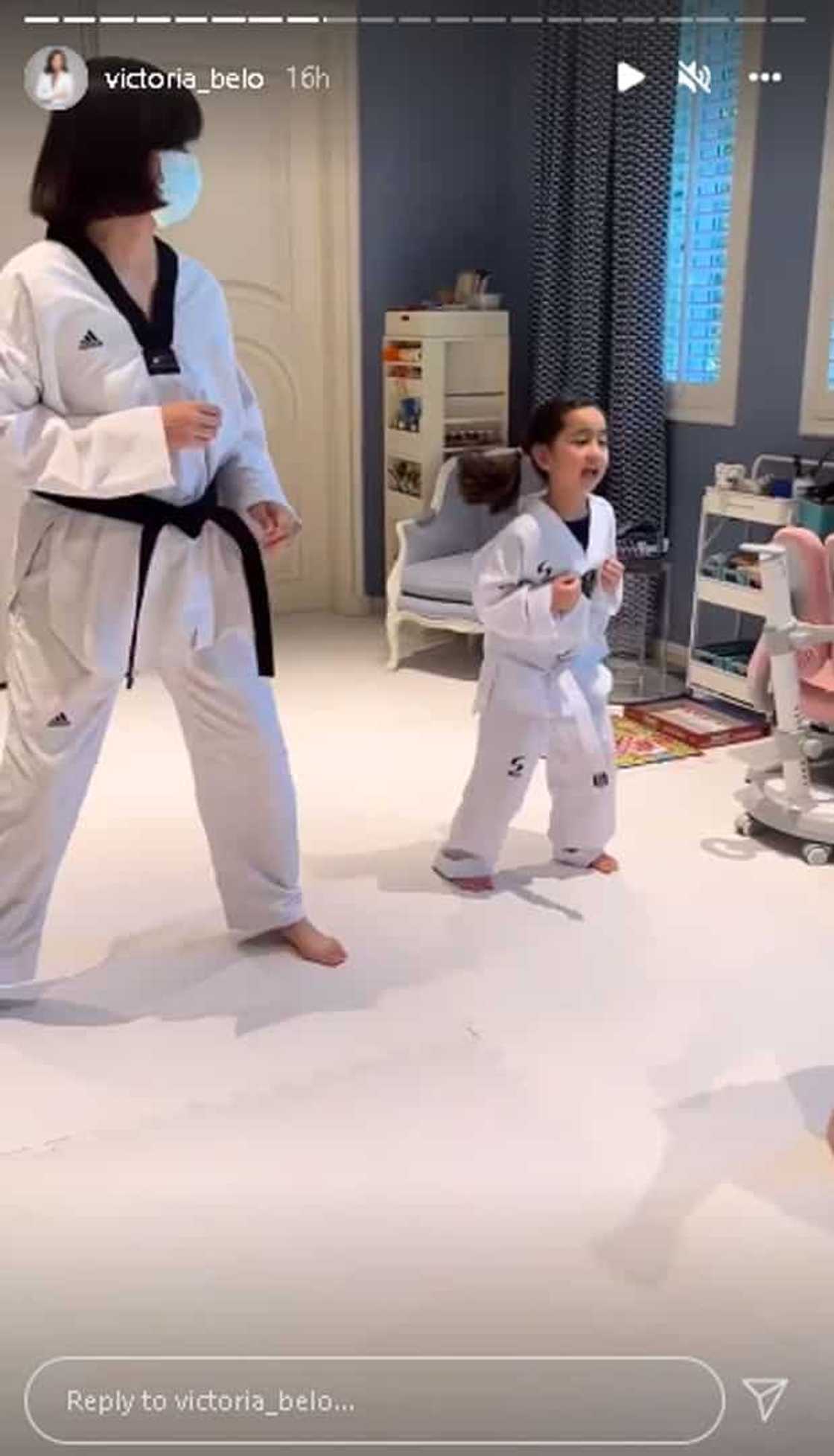 Scarlet Snow Belo, tinuturuan ngayon ng taekwondo at home; Dra. Vicki, sumasabay