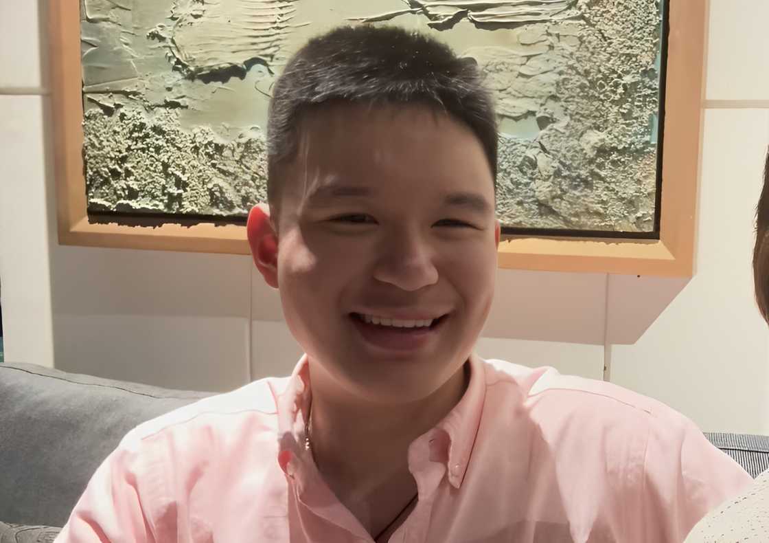 Bimby Aquino, di muna papasok sa showbiz: "School muna, taking care of mama" Bimby Aquino, di muna papasok sa showbiz: "School muna, taking care of mama"