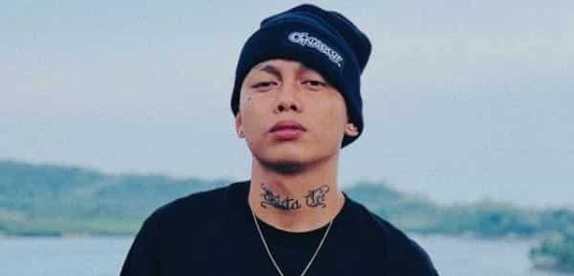 Skusta Clee, nanatiling naka-follow kay Zeinab Harake sa gitna ng pag-unfollow ng huli Skusta Clee, nanatiling naka-follow kay Zeinab Harake sa gitna ng pag-unfollow ng huli