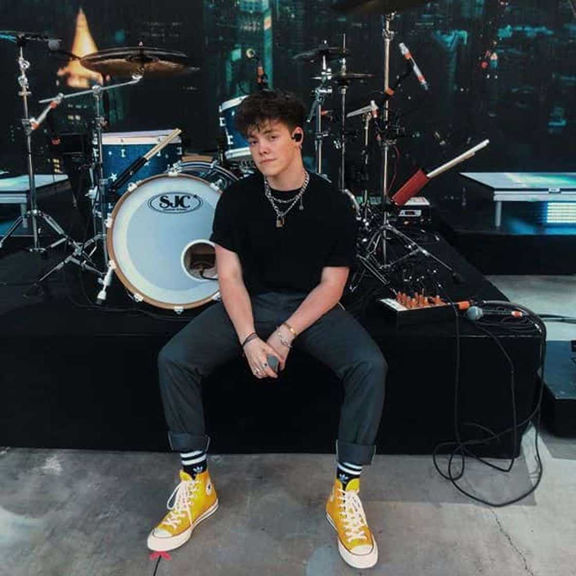 Why Don't We members Zach Why Don't We members Zach