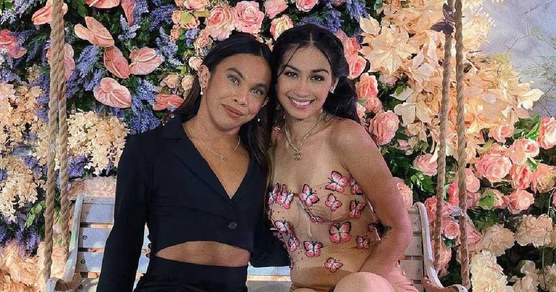 Zeinab Harake kay Awra Briguela: "Walang iwanan sa ere, ayun ang tunay na kaibigan" Zeinab Harake kay Awra Briguela: "Walang iwanan sa ere, ayun ang tunay na kaibigan"