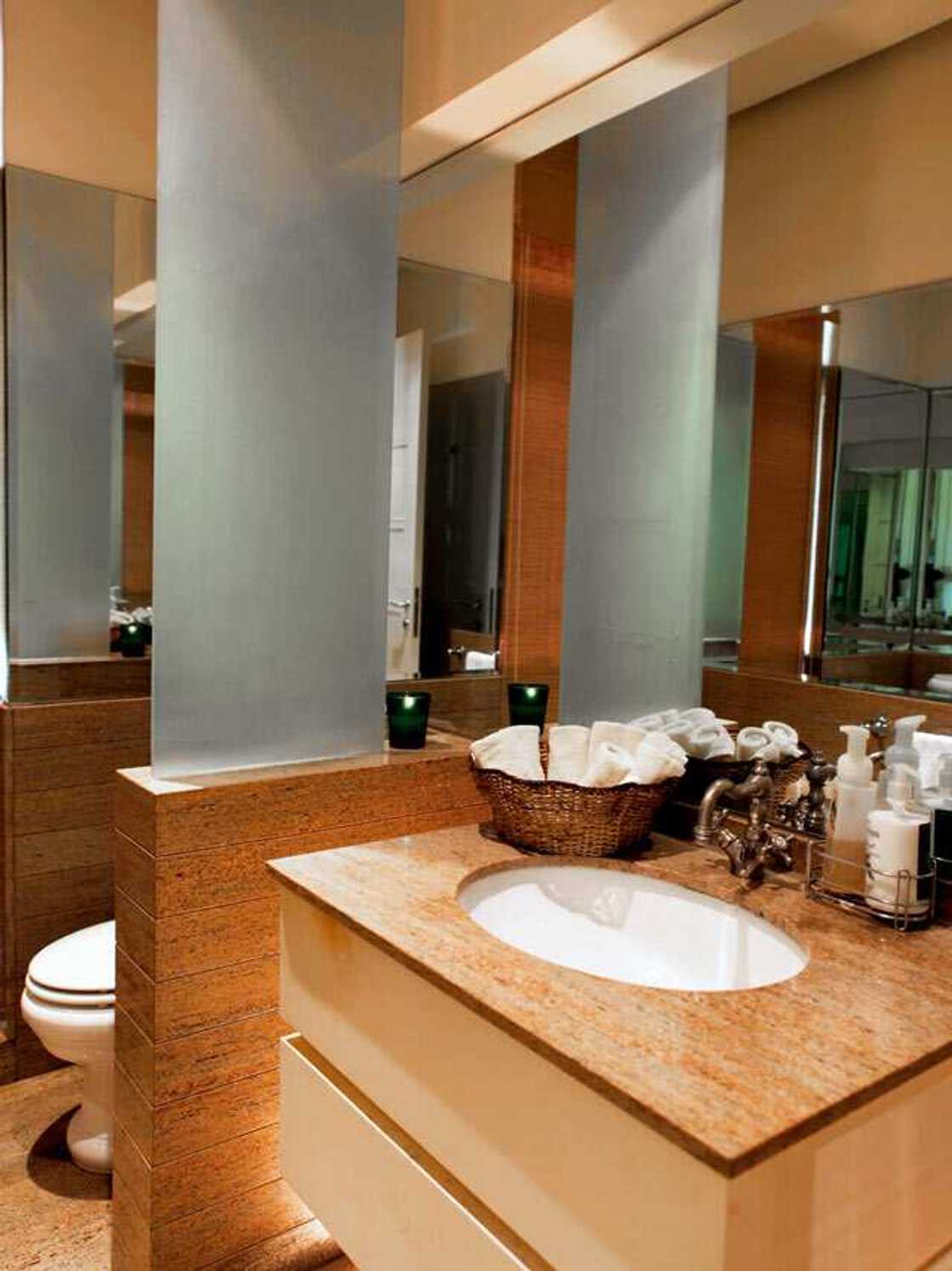 5 Gorgeous bathroom spaces from the beautiful homes of famous Filipino celebrities 5 Gorgeous bathroom spaces from the beautiful homes of famous Filipino celebrities