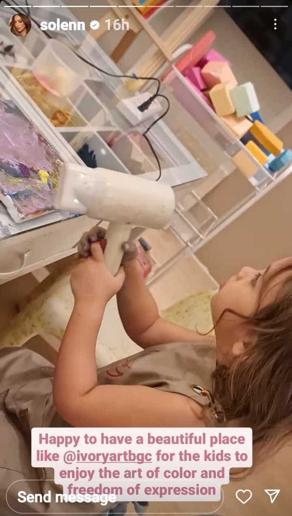 Solenn Heussaff, ibinida ang artwork ni baby Tili: “Proud of her work” Solenn Heussaff, ibinida ang artwork ni baby Tili: “Proud of her work”