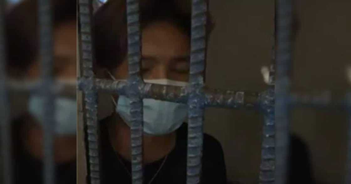 Nakulong! Xander Ford arrested, now behind bars; manager goes live at Makati Police Station Nakulong! Xander Ford arrested, now behind bars; manager goes live at Makati Police Station