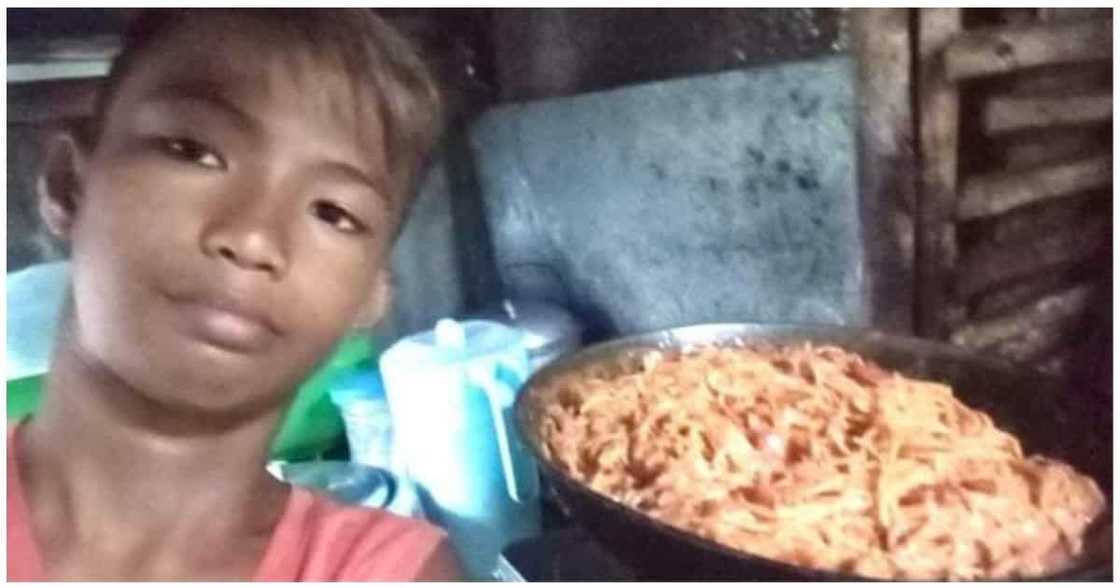 Spaghetti ng viral birthday boy na niluto ng ina kahit may bagyo, recipe pala ng yumaong ama Spaghetti ng viral birthday boy na niluto ng ina kahit may bagyo, recipe pala ng yumaong ama