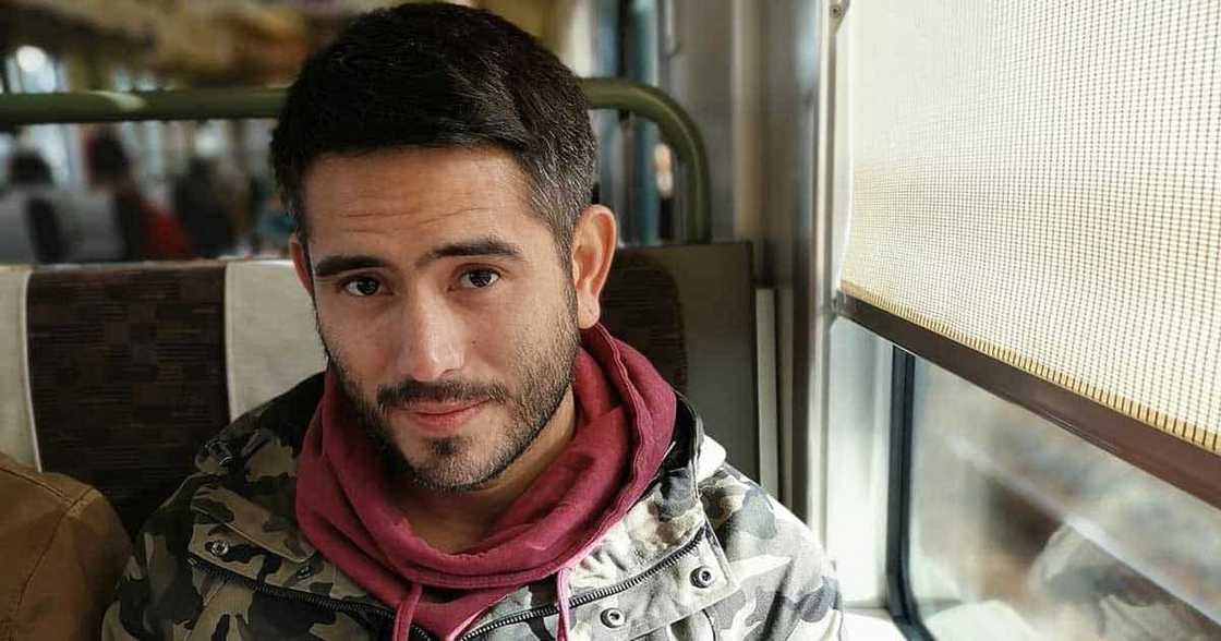 Gerald Anderson, nabiktima ng basag-kotse gang; mga suspect, di umano sinasadya na biktimahin kotse ng actor Gerald Anderson, nabiktima ng basag-kotse gang; mga suspect, di umano sinasadya na biktimahin kotse ng actor