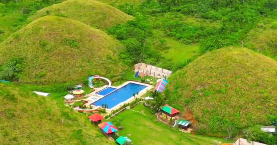 RR Enriquez sa viral resort sa Chocolate Hills: “hindi man lang ginandahan?” RR Enriquez sa viral resort sa Chocolate Hills: “hindi man lang ginandahan?”