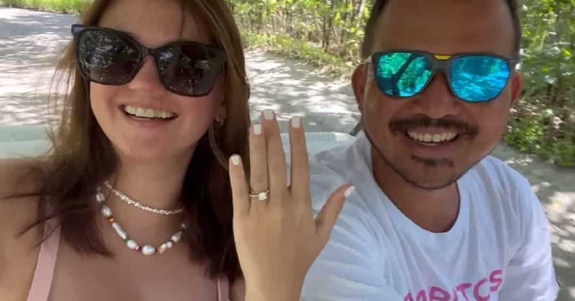Angelica Panganiban gets emotional as Gregg Homan proposes to her (Screenshot from The Homans YouTube channel) Angelica Panganiban gets emotional as Gregg Homan proposes to her (Screenshot from The Homans YouTube channel)