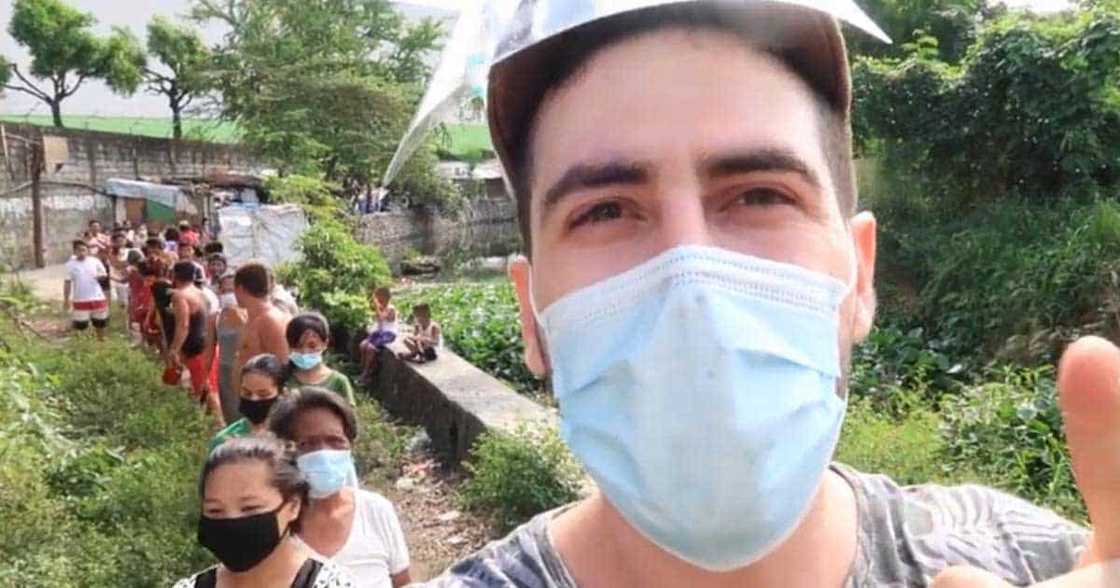 Basel Manadil shares photo of Korean mini-mart established after scuffle with Mr. Chang Basel Manadil shares photo of Korean mini-mart established after scuffle with Mr. Chang