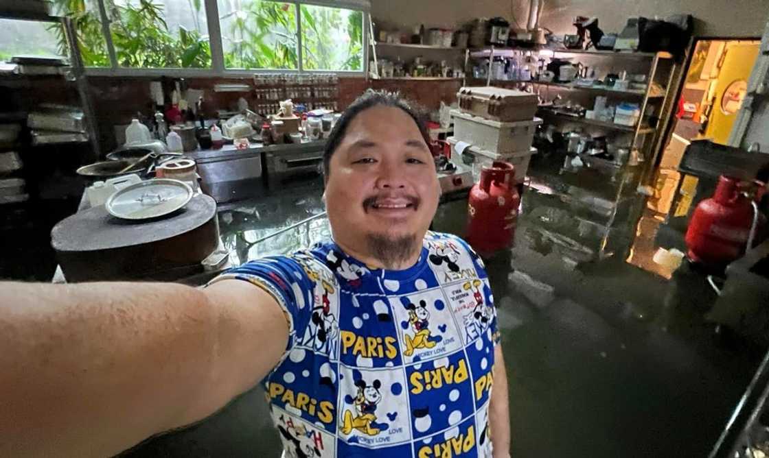 Ninong Ry, lilisanin na ang kanyang kitchen studio bunsod ng paulit-ulit na pagbaha Ninong Ry, lilisanin na ang kanyang kitchen studio bunsod ng paulit-ulit na pagbaha