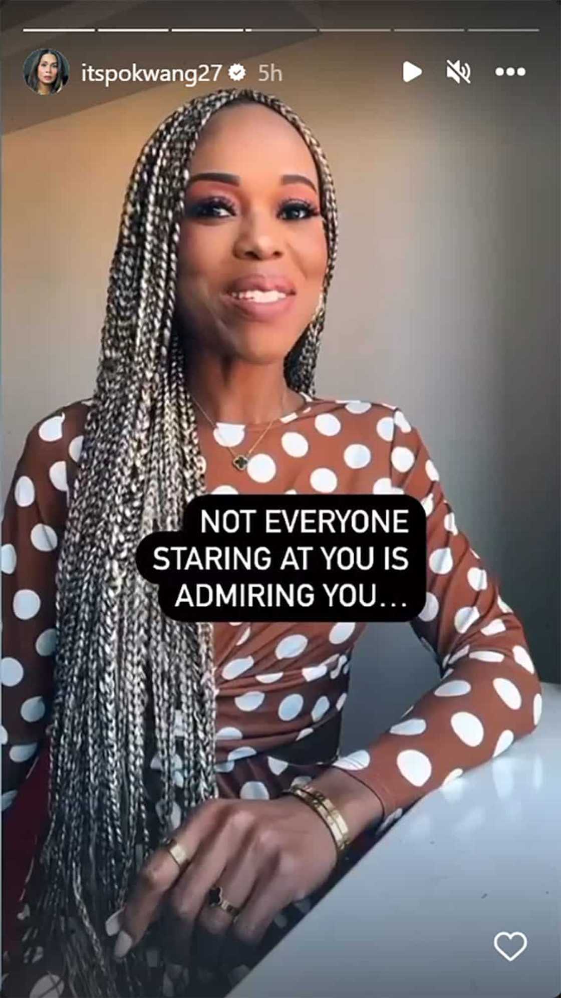 Pokwang, nagpost uli ng isang “hugot” sa socmed: “Not everyone staring at you is admiring you” Pokwang, nagpost uli ng isang “hugot” sa socmed: “Not everyone staring at you is admiring you”