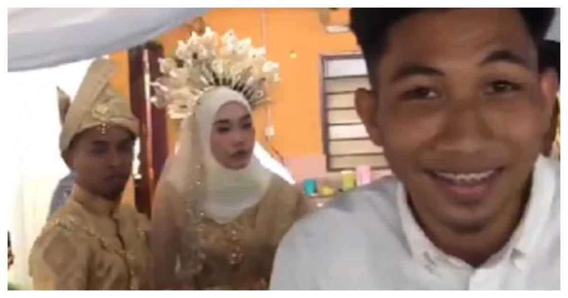 Ex-BF, buong tapang na dumalo sa kasal ng dating nobya Ex-BF, buong tapang na dumalo sa kasal ng dating nobya