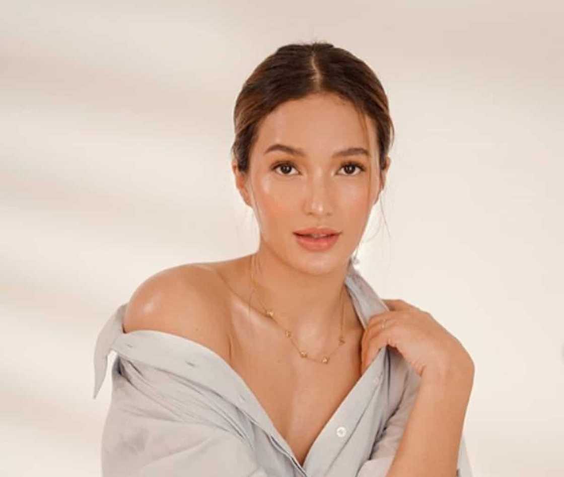 Sarah Lahbati on Instagram