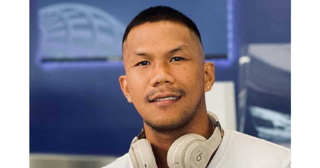 Pinoy boxer Eumir Marcial wins bronze at Tokyo Olympics’ men's middleweight category Pinoy boxer Eumir Marcial wins bronze at Tokyo Olympics’ men's middleweight category
