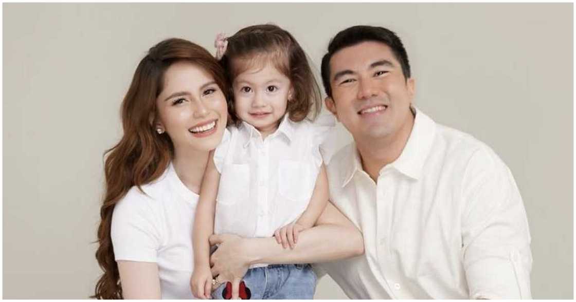 Luis Manzano, nakiusap kay Jessy Mendiola dahil sa binigay ni Peanut: "Sana kausapin mo anak natin" Luis Manzano, nakiusap kay Jessy Mendiola dahil sa binigay ni Peanut: "Sana kausapin mo anak natin"