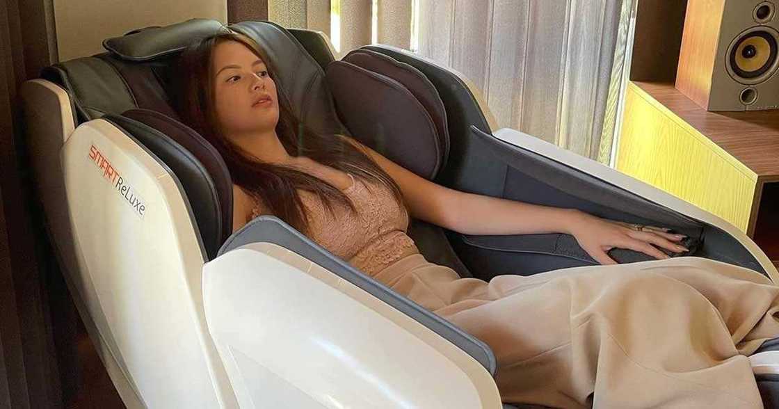 Ellen Adarna, kumasa sa hamon ng netizen na ipost ang photo niya noong siya’y buntis pa Ellen Adarna, kumasa sa hamon ng netizen na ipost ang photo niya noong siya’y buntis pa