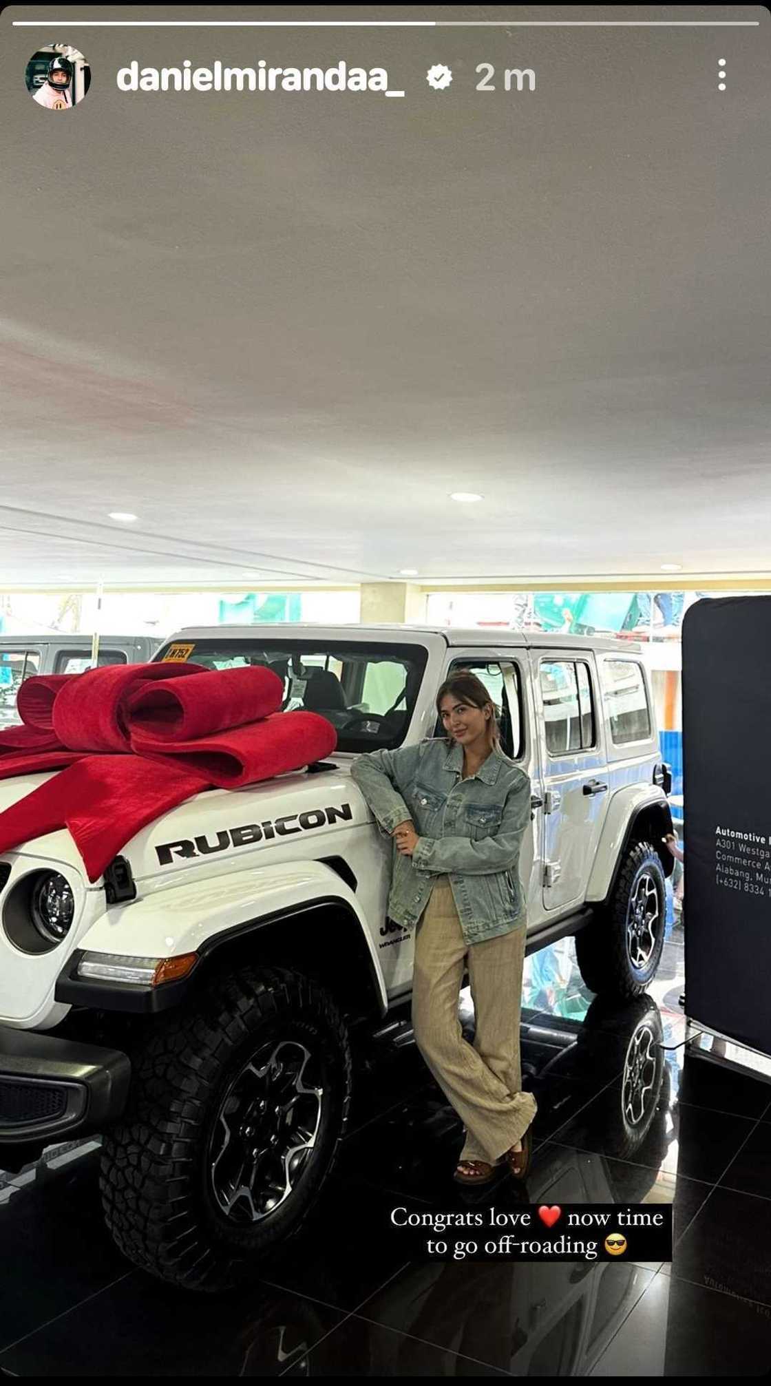 Daniel Miranda congratulates Sofia Andres on her new stunning car Daniel Miranda congratulates Sofia Andres on her new stunning car