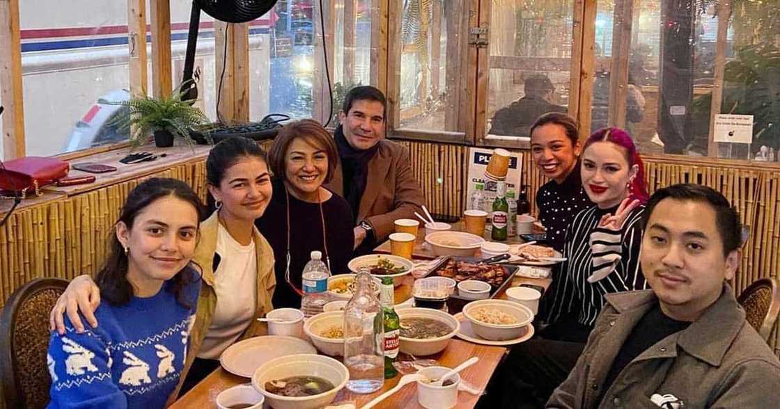 Edu Manzano at Cherry Pie Picache, naging tampulan ng tukso matapos lumutang ang mga photos na magkasama sila Edu Manzano at Cherry Pie Picache, naging tampulan ng tukso matapos lumutang ang mga photos na magkasama sila