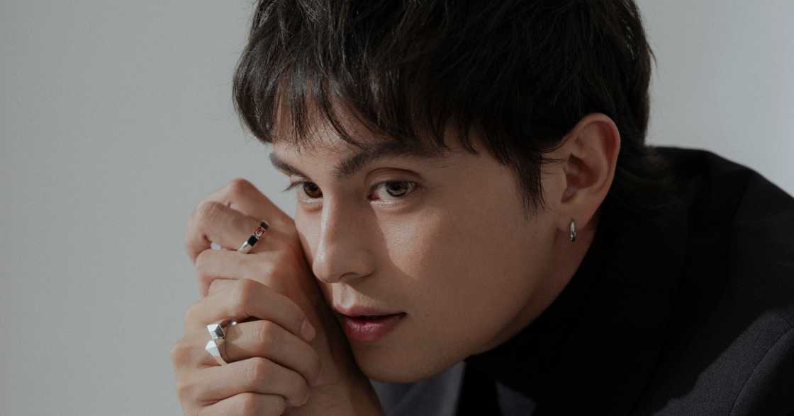 James Reid, binasag ang nakasanayang sukatan ng pagiging tunay na mayaman James Reid, binasag ang nakasanayang sukatan ng pagiging tunay na mayaman
