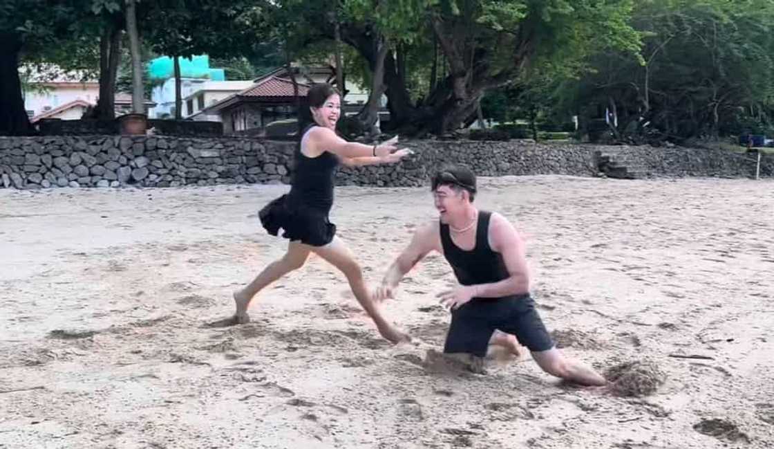 Melai Cantiveros, binahagi sa kanilang beach outing