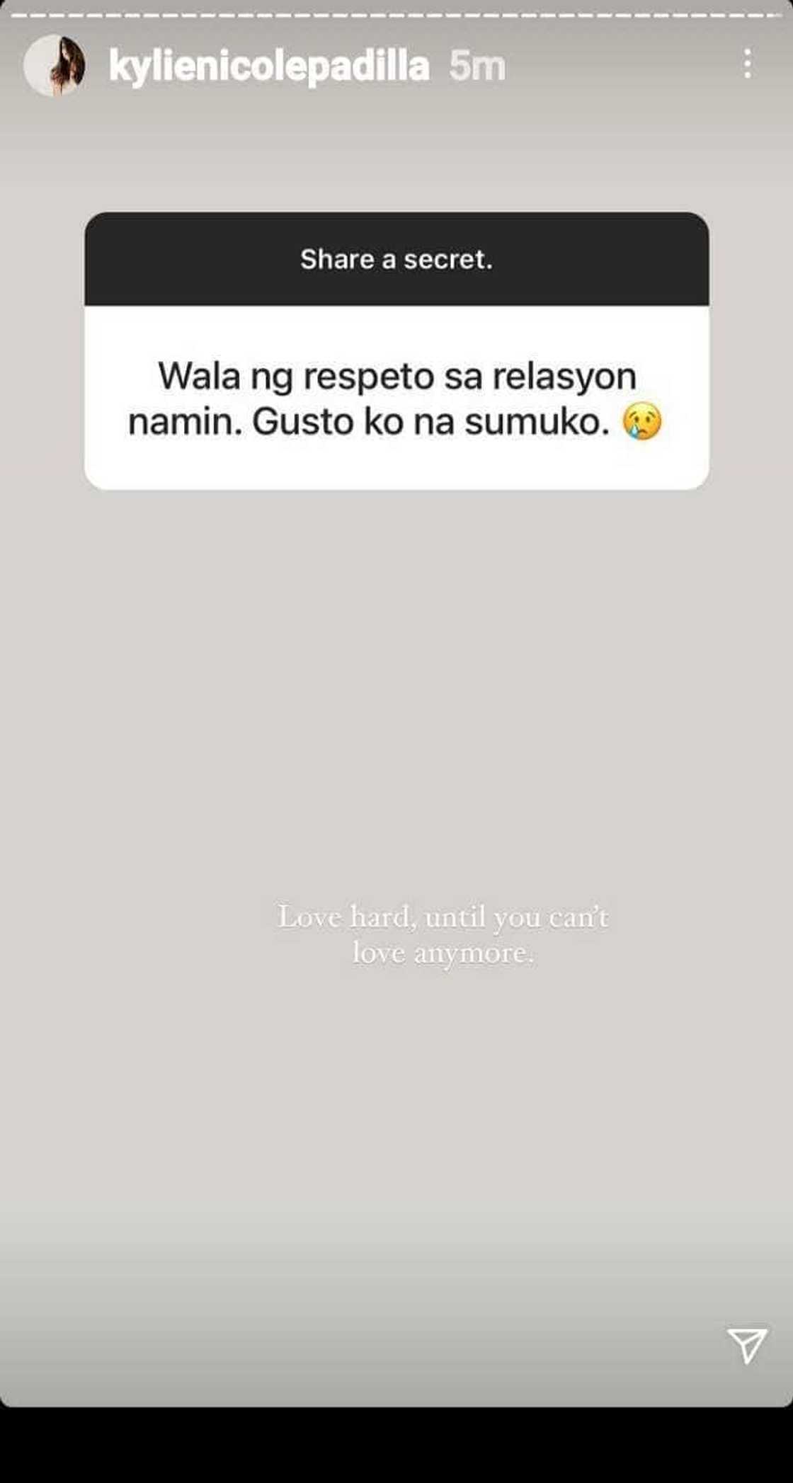 Kylie Padilla, may sagot sa netizen na gusto nang sumuko sa relasyon: “Love hard” Kylie Padilla, may sagot sa netizen na gusto nang sumuko sa relasyon: “Love hard”