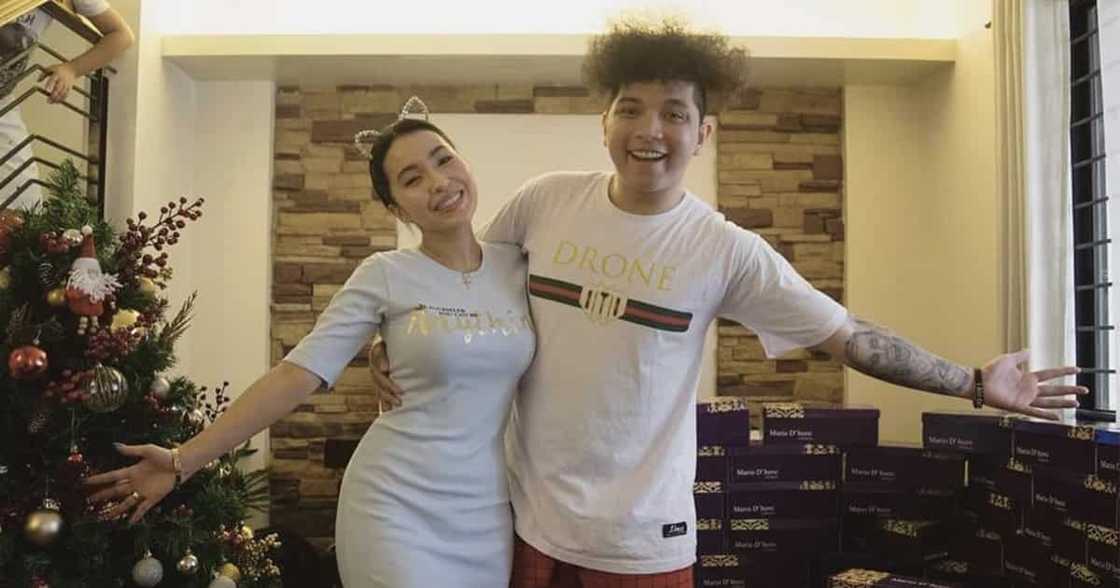 Jelai Andres's "behind the scenes pasabog" vlog goes viral amid issue with Jon Gutierrez Jelai Andres's "behind the scenes pasabog" vlog goes viral amid issue with Jon Gutierrez